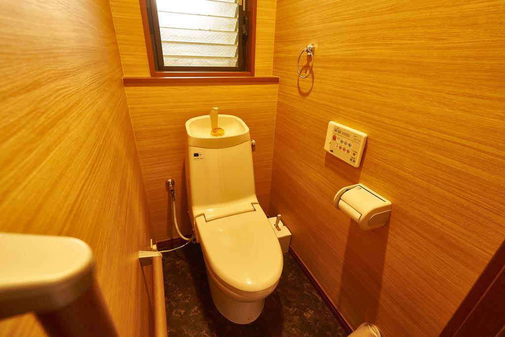 Guesthouse Nijo Fukuro-Tei Киото Екстериор снимка