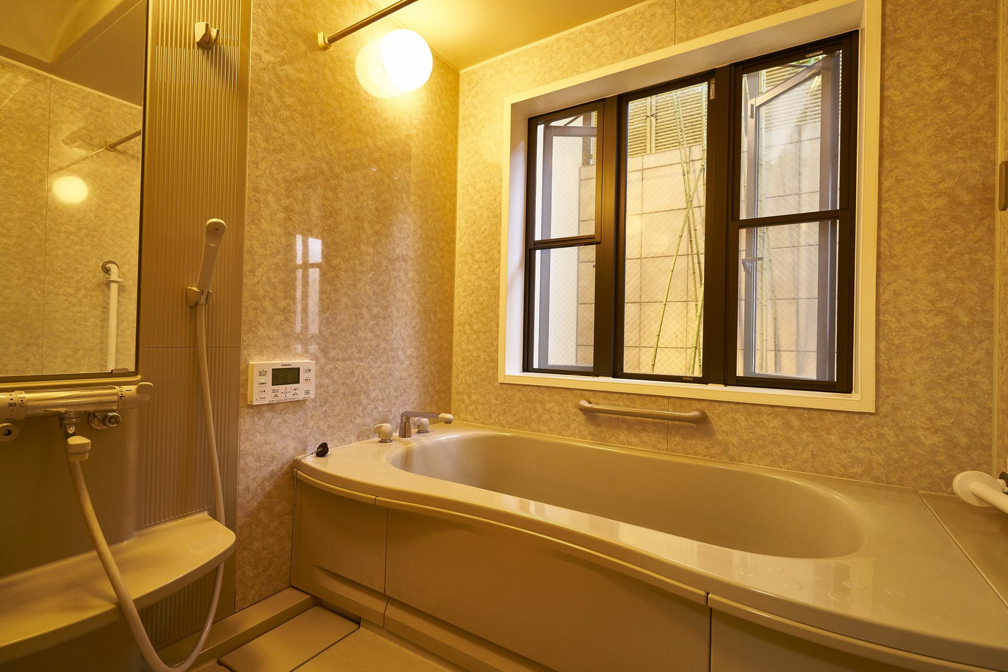 Guesthouse Nijo Fukuro-Tei Киото Екстериор снимка