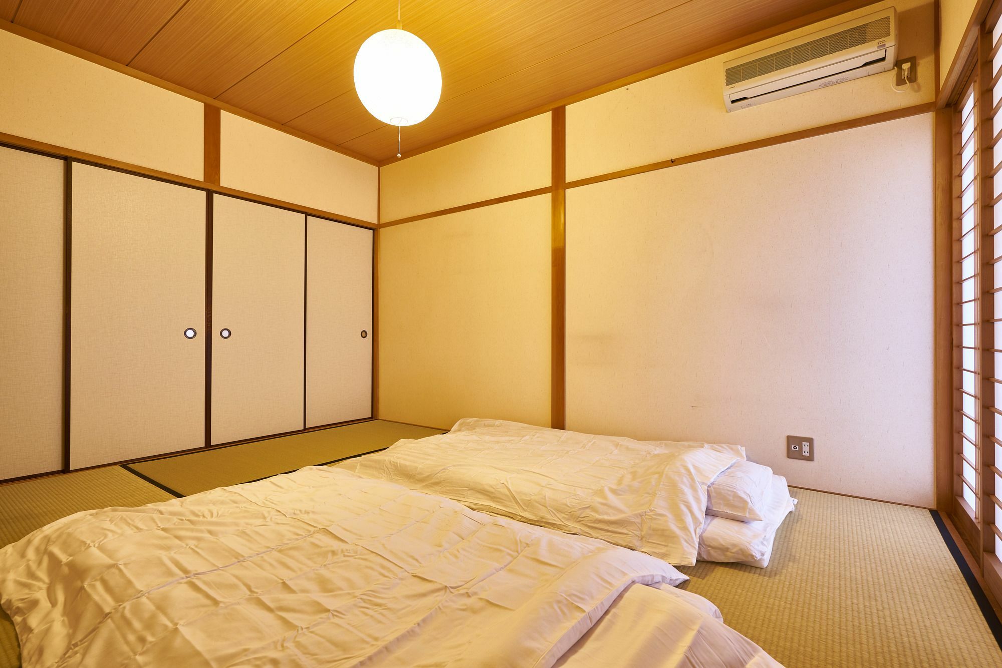 Guesthouse Nijo Fukuro-Tei Киото Екстериор снимка